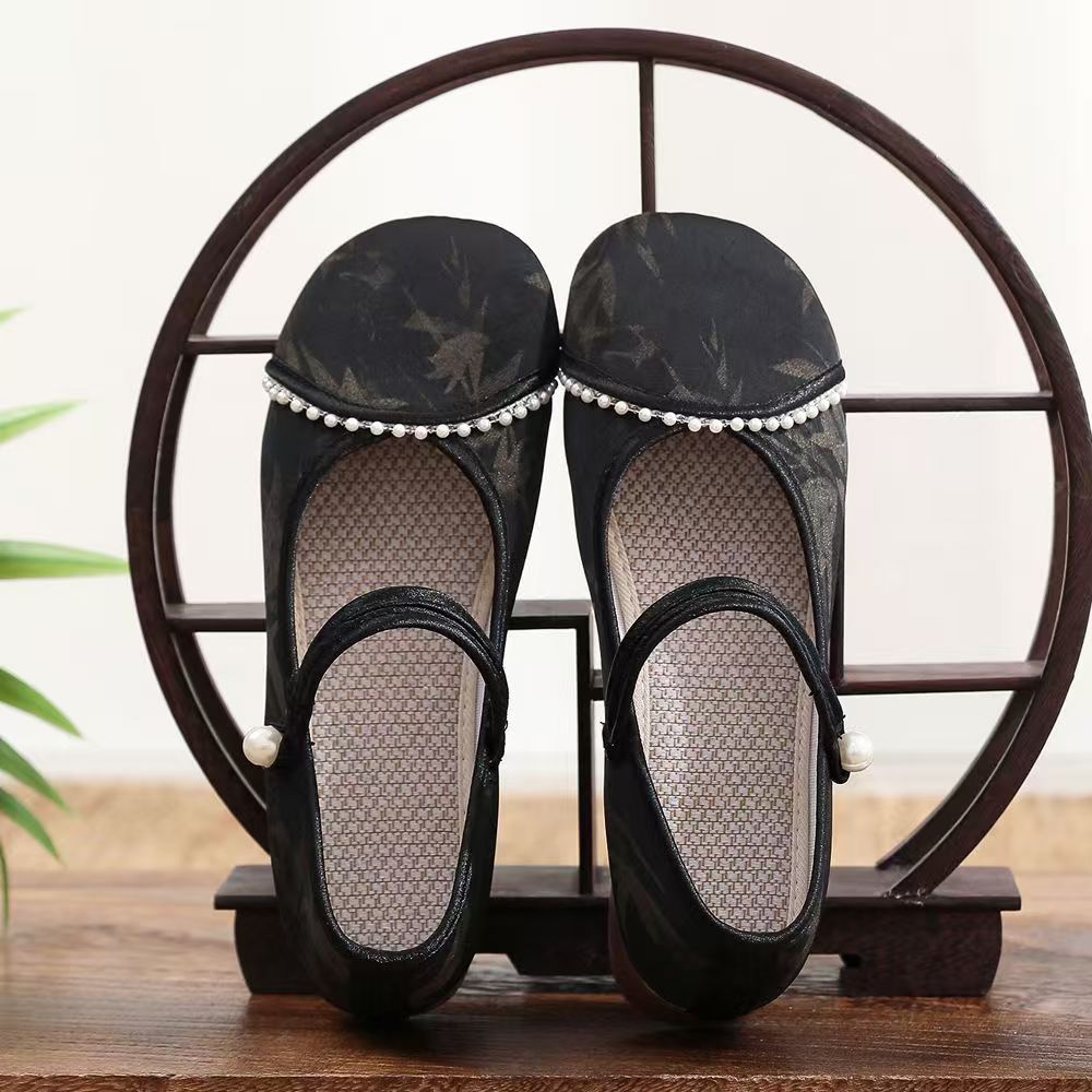 Chinese Style Women Low Heel C - Embroidery Shoes reseña y precio