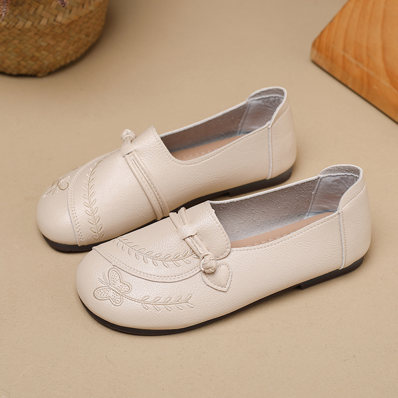 Ladies' mother's shoes, elderl - Embroidery Print reseña y precio