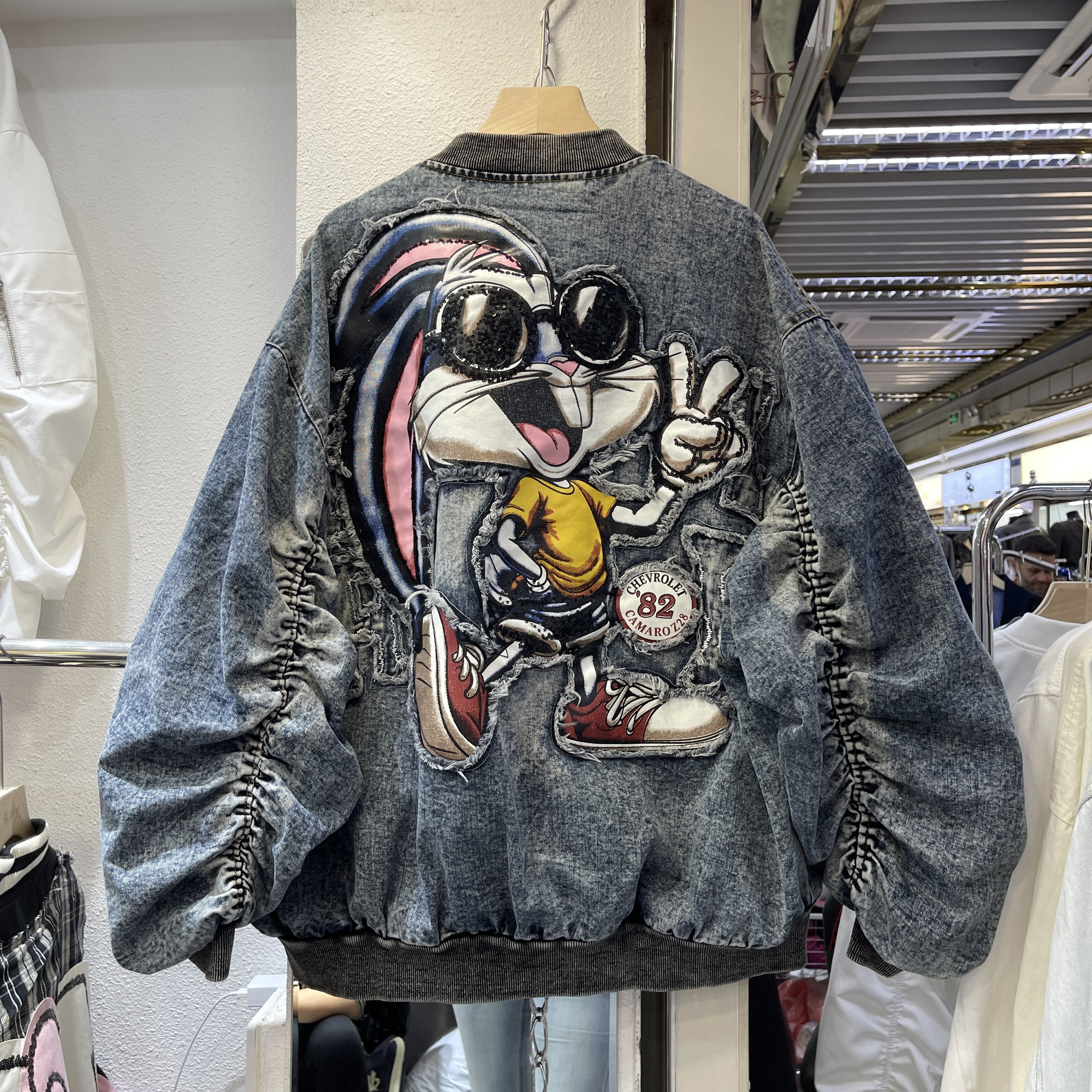 Loose Fit Rabbit Eight Brother - Embroidery Rabbit reseña y precio