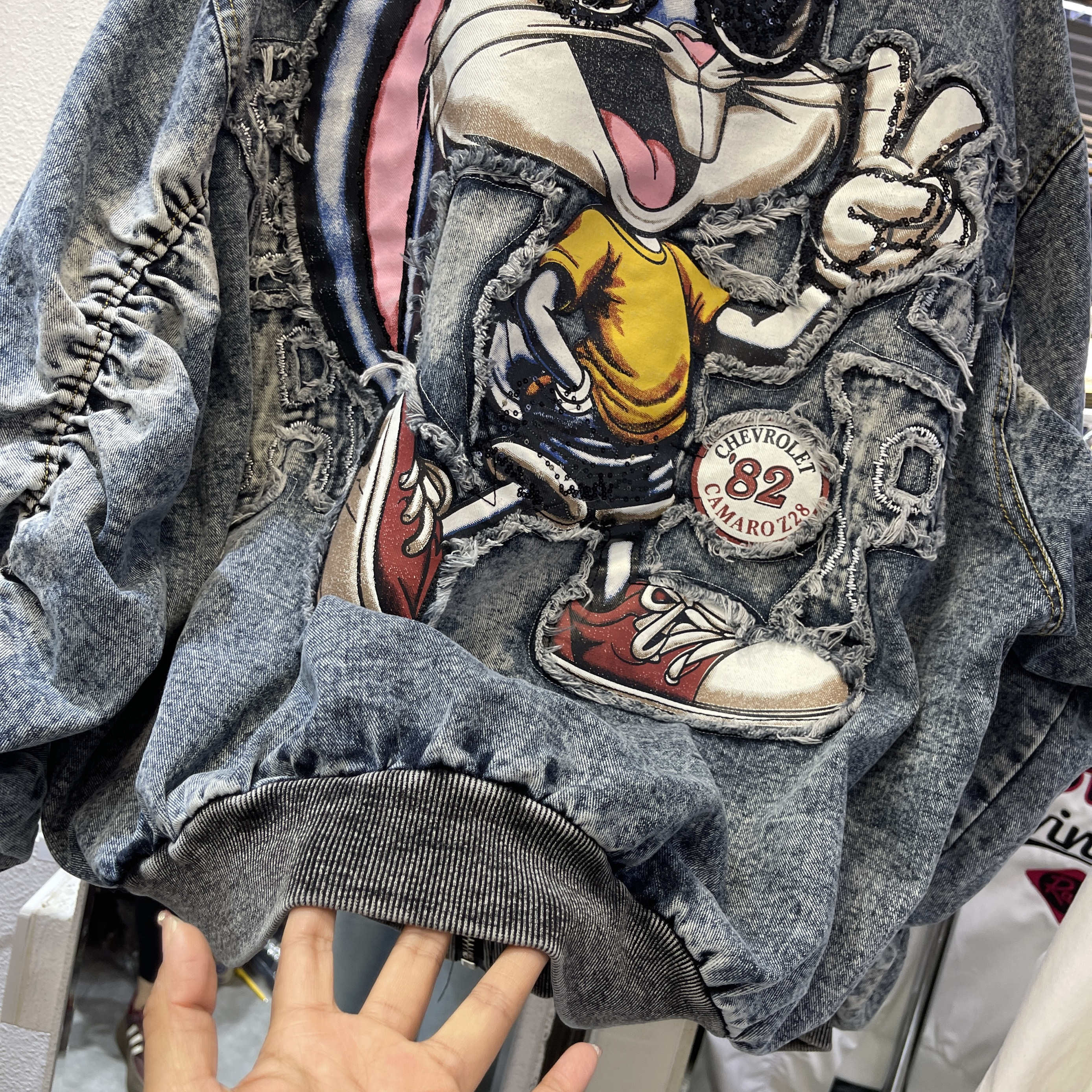 Loose Fit Rabbit Eight Brother - Embroidery Rabbit reseña y precio