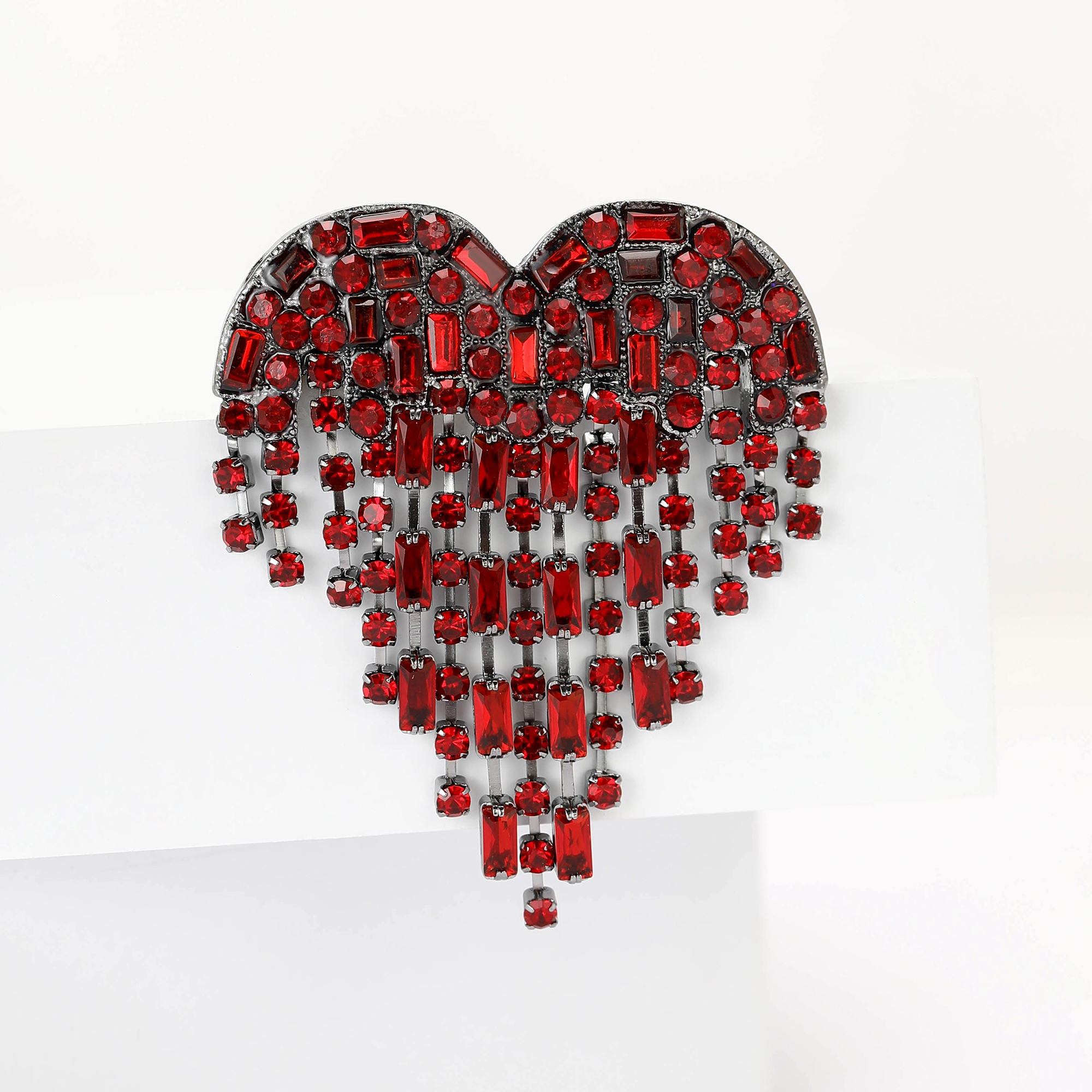 Stylish Rhinestone Love Brooch - Embroidery Wallet reseña y precio