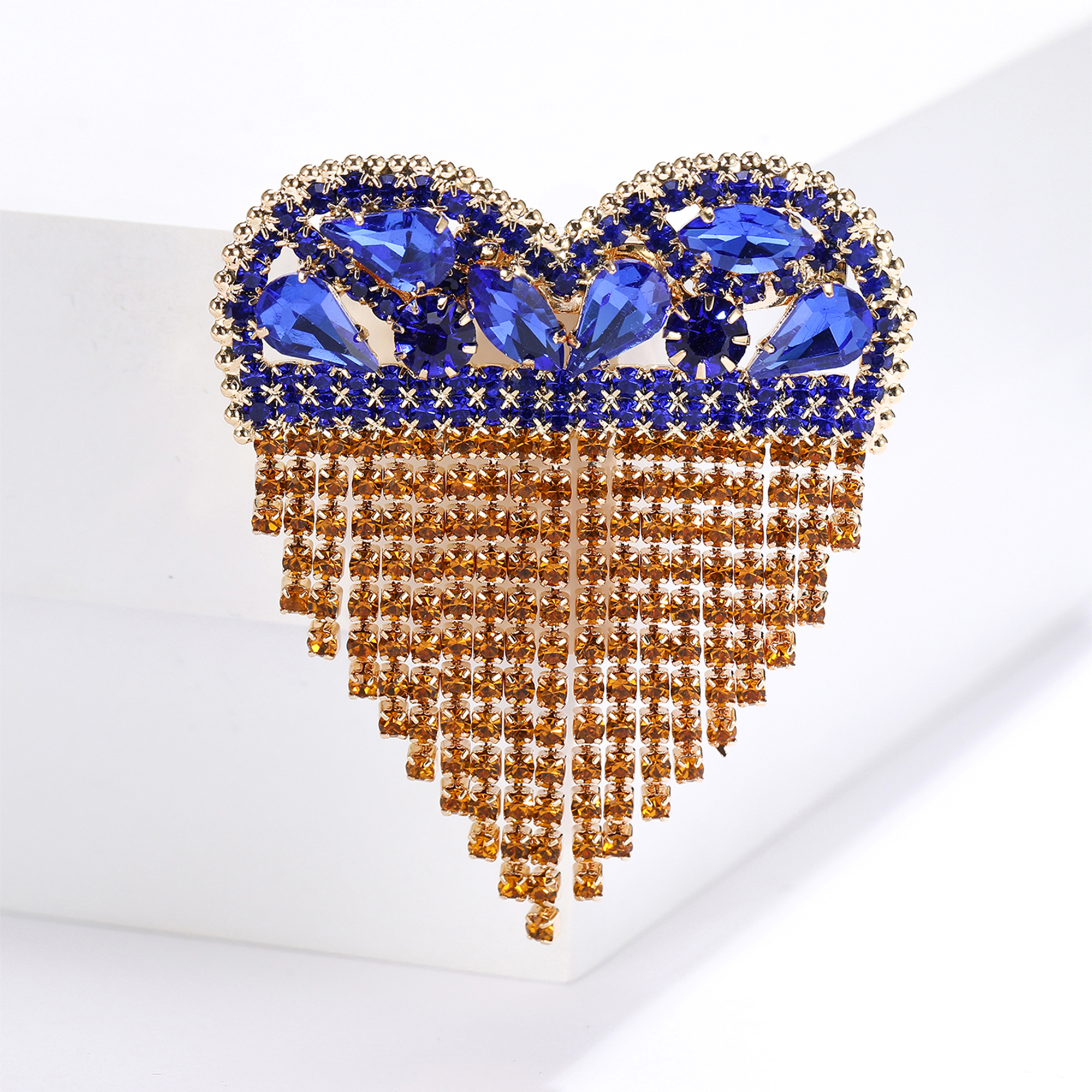Stylish Rhinestone Love Brooch - Embroidery Wallet reseña y precio