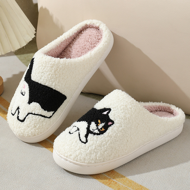 Winter Plush Cute Dachshund Em - Embroidery Print reseña y precio